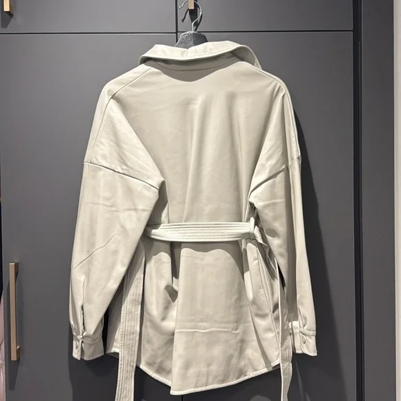 Pleather shacket - Picture 3 of 3